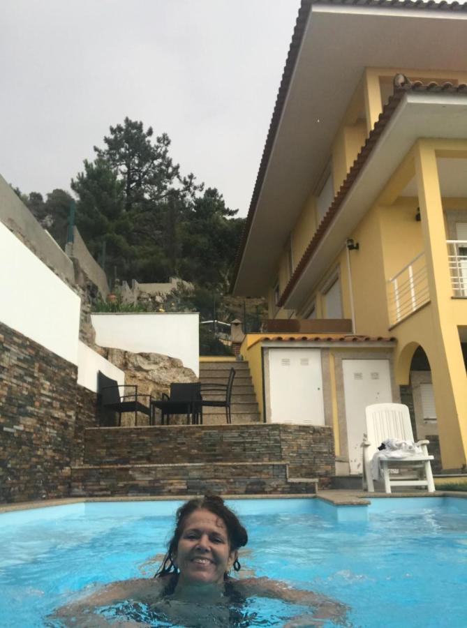 Moradia Com Piscina T4 Villa เอสโปเซนเด ภายนอก รูปภาพ